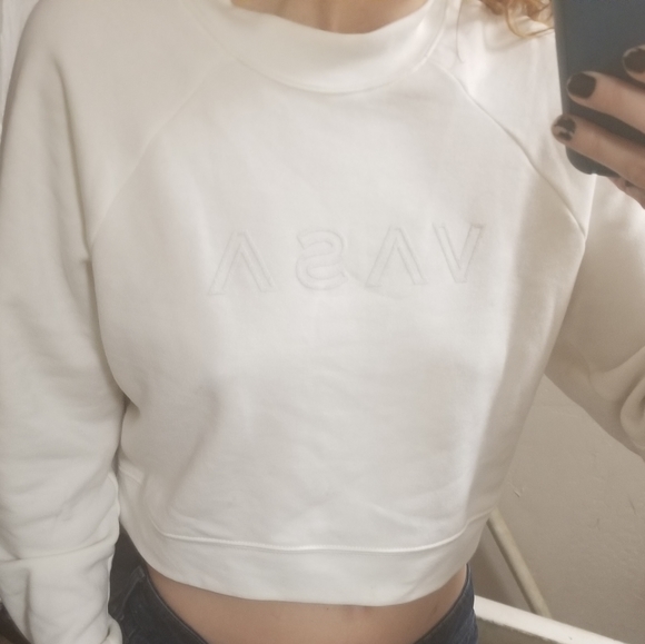 Cute Crewneck Crop Gym Sweatshirt Cream - Picture 4 of 9